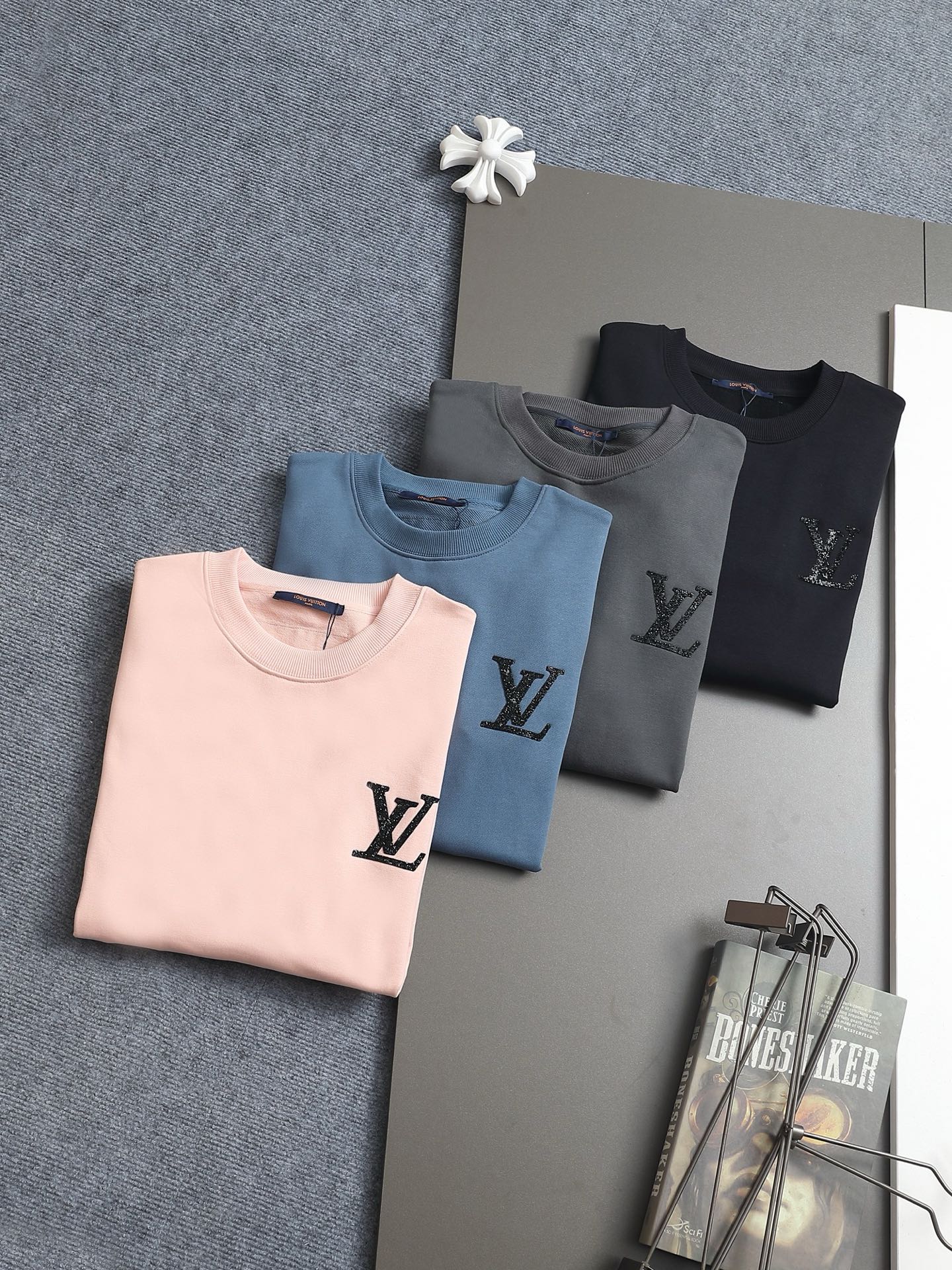 LuxluxHouse Best Quality Clothes T-shirt Louis Vuitton
