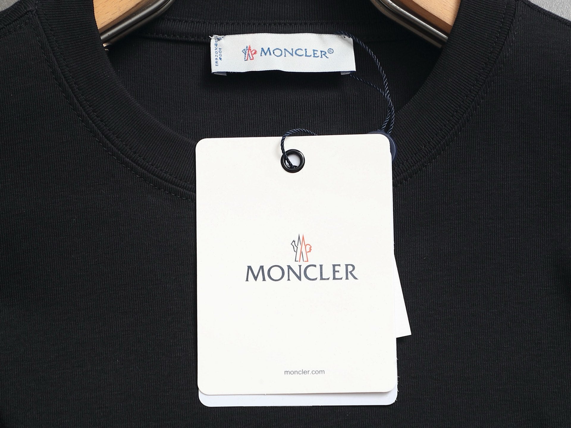 LuxluxHouse Best Quality Clothes Hoodie & Sweater Moncler