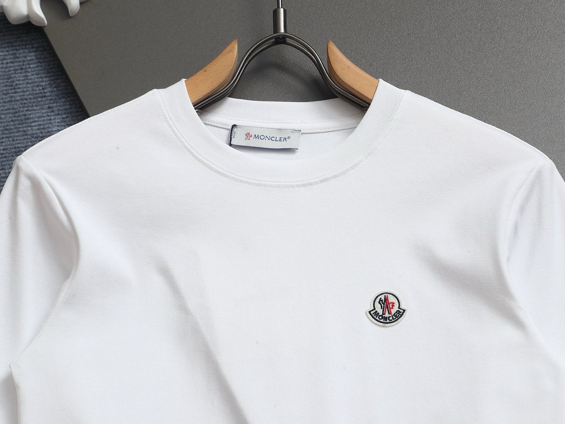 LuxluxHouse Best Quality Clothes Hoodie & Sweater Moncler