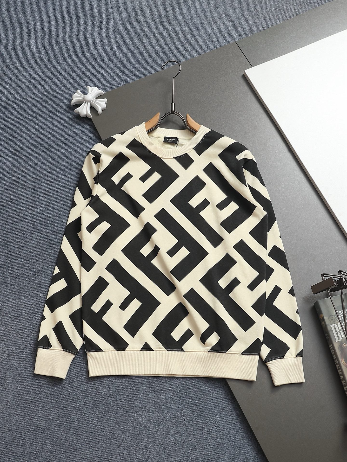 LuxluxHouse Best Quality Clothes Fendi T-shirt