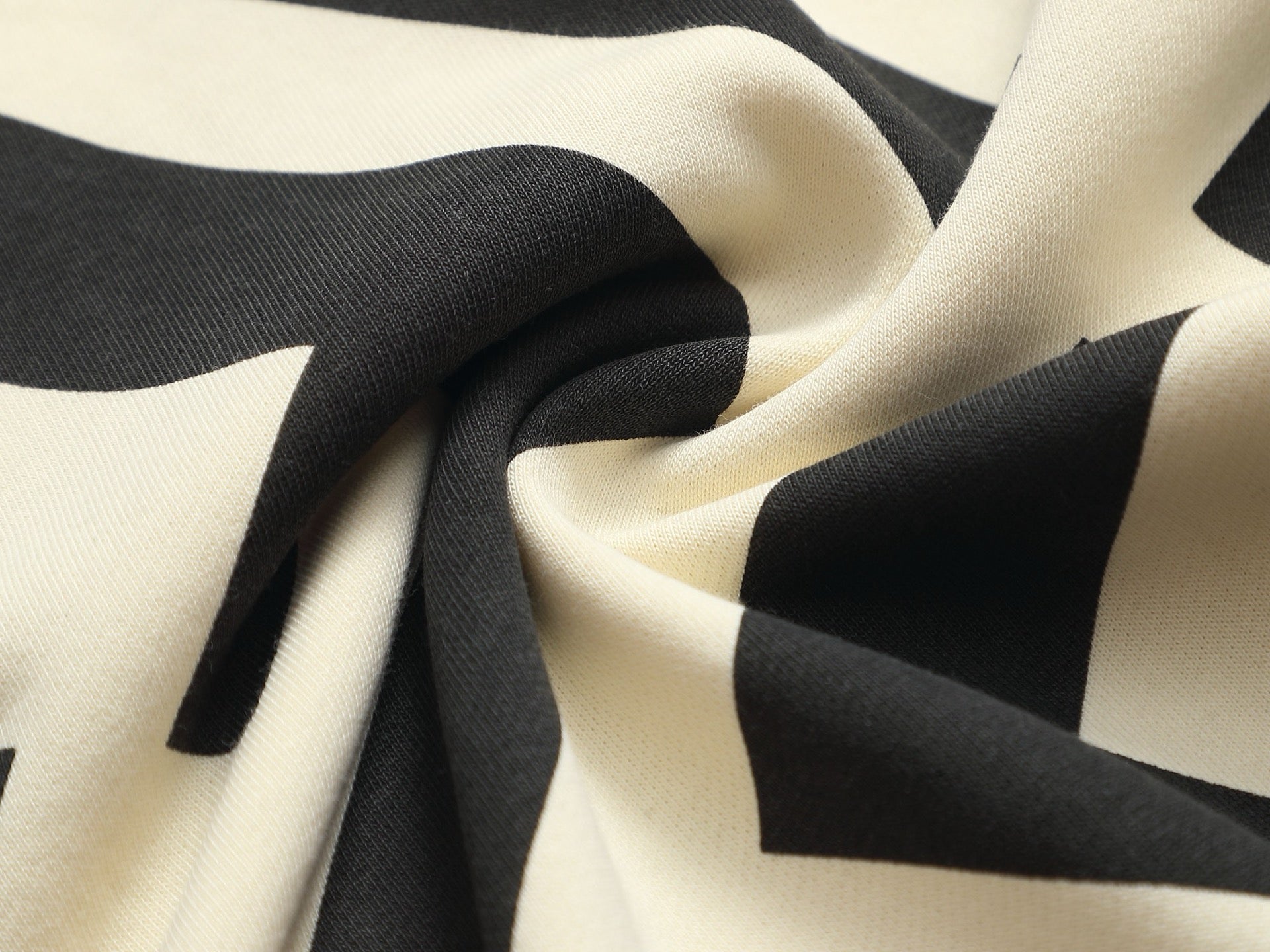 LuxluxHouse Best Quality Clothes Fendi T-shirt