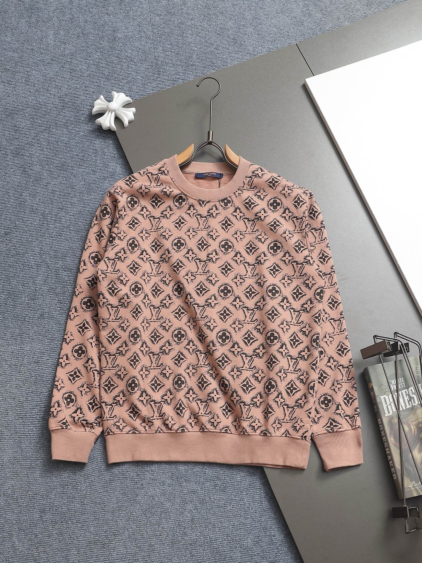 LuxluxHouse Best Quality Clothes Hoodie & Sweater Louis Vuitton