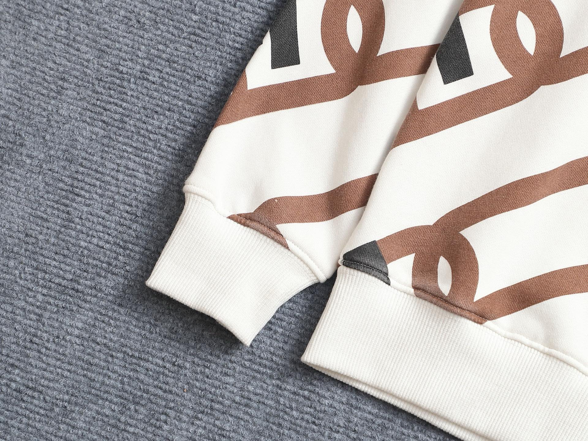 LuxluxHouse Best Quality Clothes Fendi T-shirt