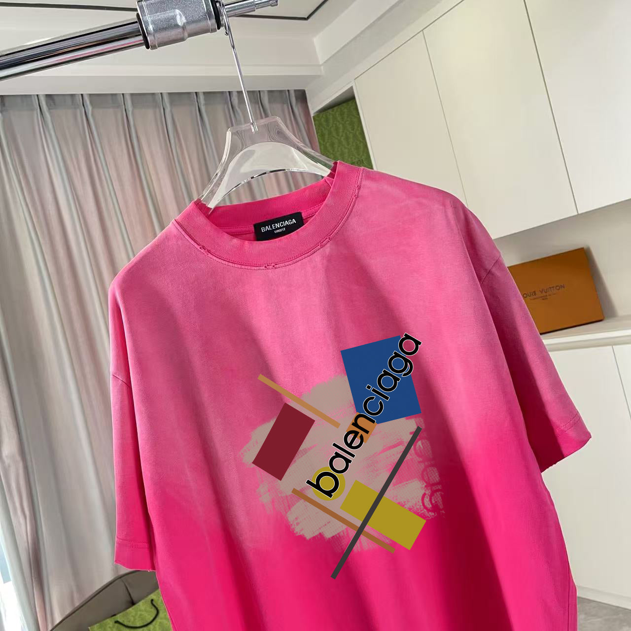 LuxluxHouse Best Quality Clothes Balenciaga T-shirt