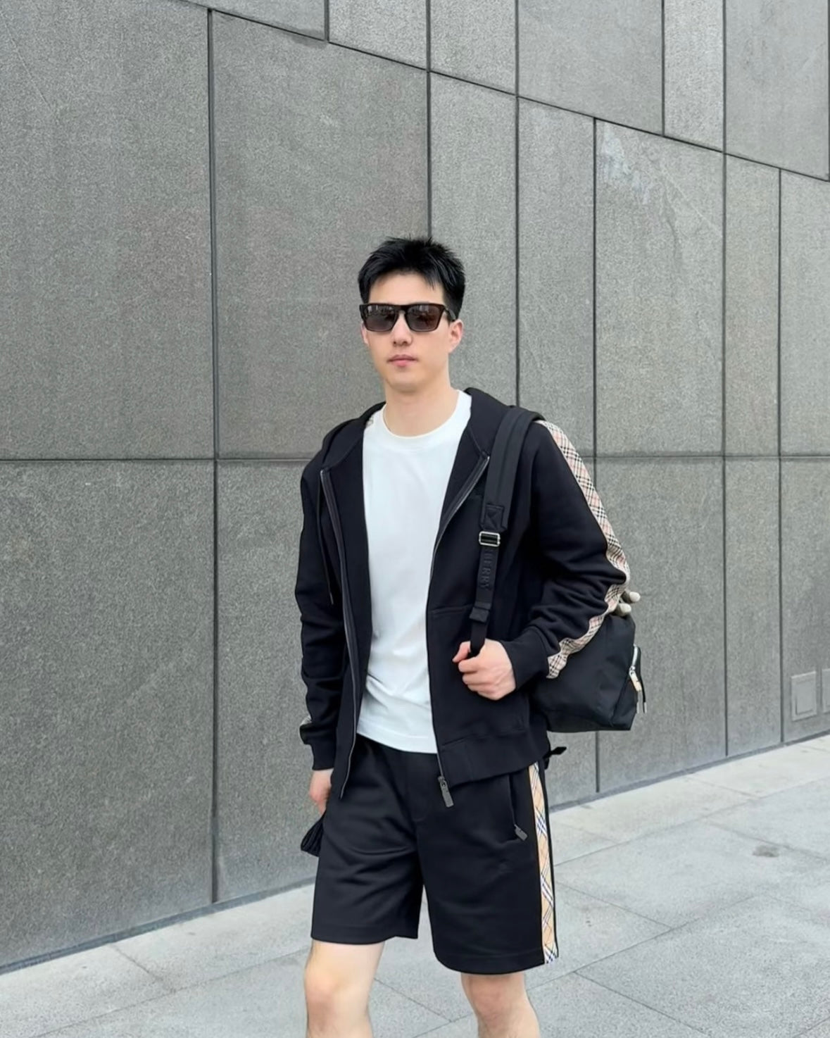 LuxluxHouse Best Quality Clothes Burberry