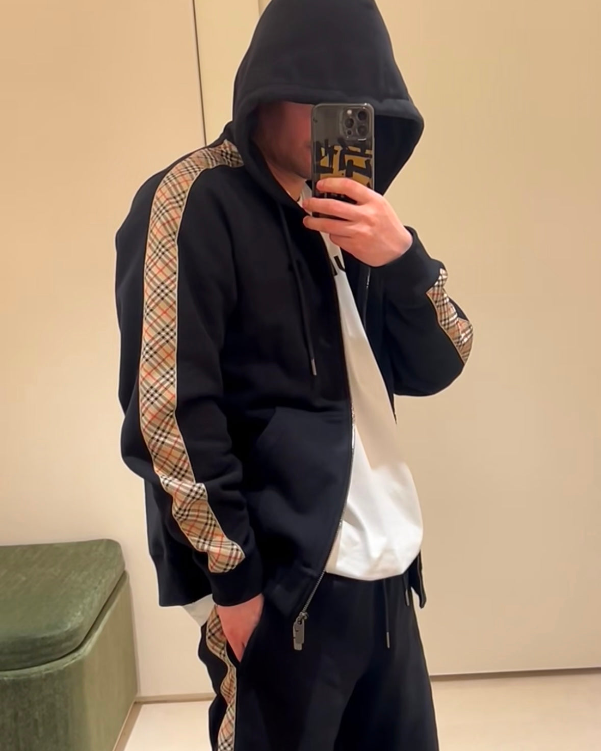 LuxluxHouse Best Quality Clothes Burberry