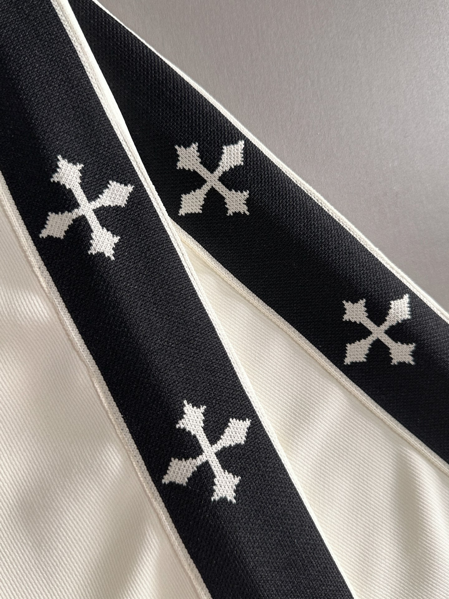 LuxluxHouse Best Quality Clothes Pants Chrome Hearts
