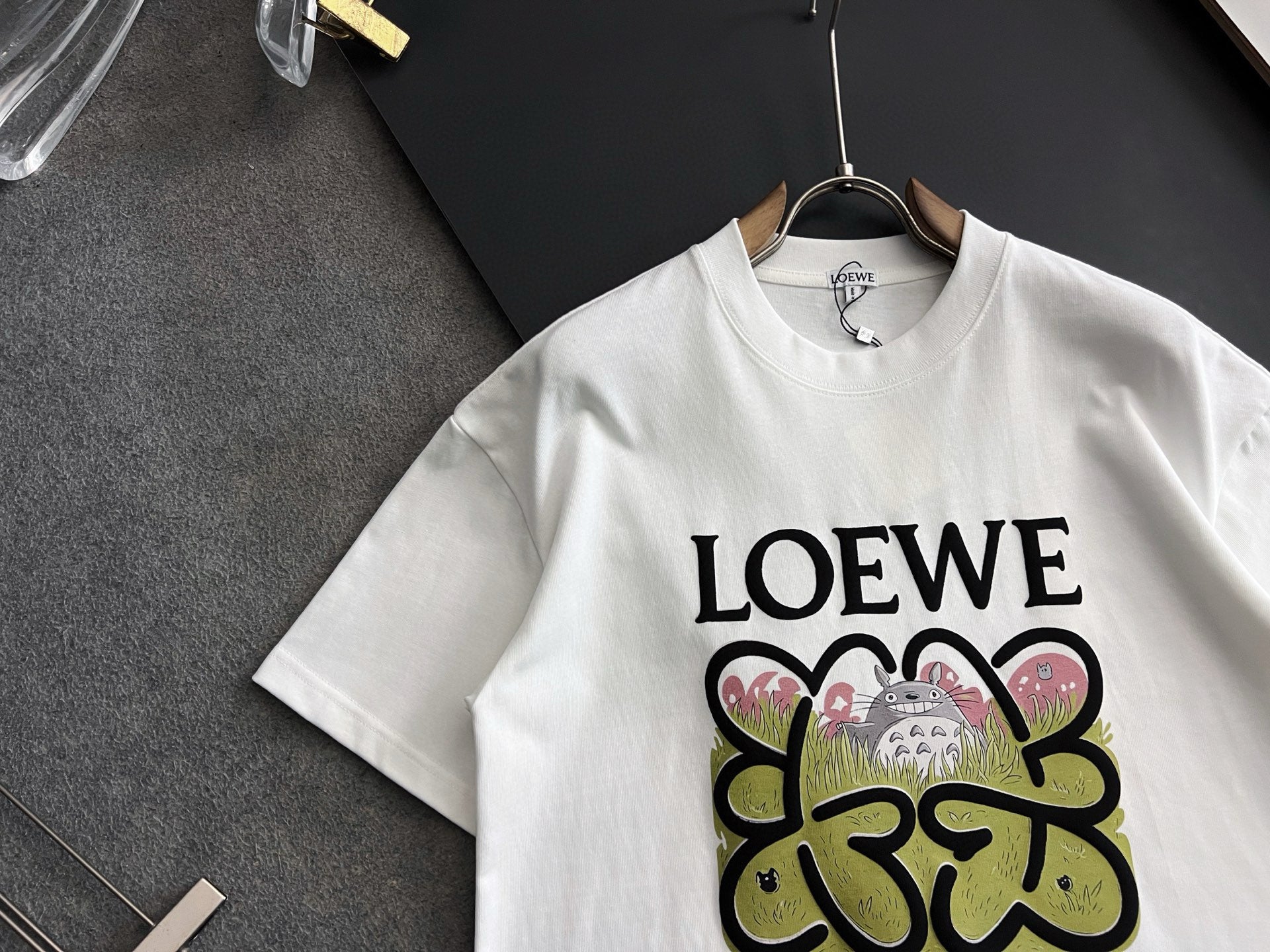 LuxluxHouse Best Quality Clothes T-shirt Loewe