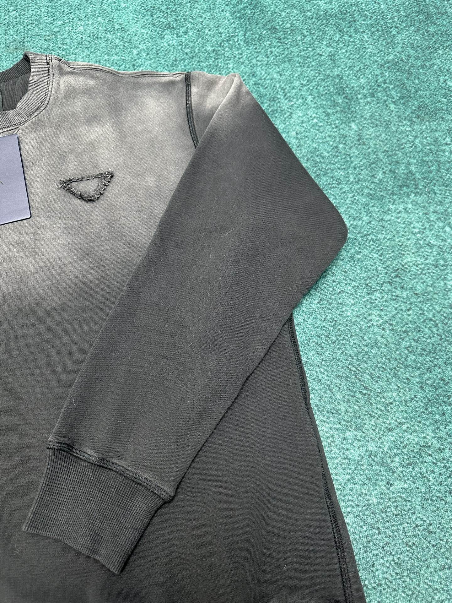 LuxluxHouse Best Quality Clothes T-shirt Prada