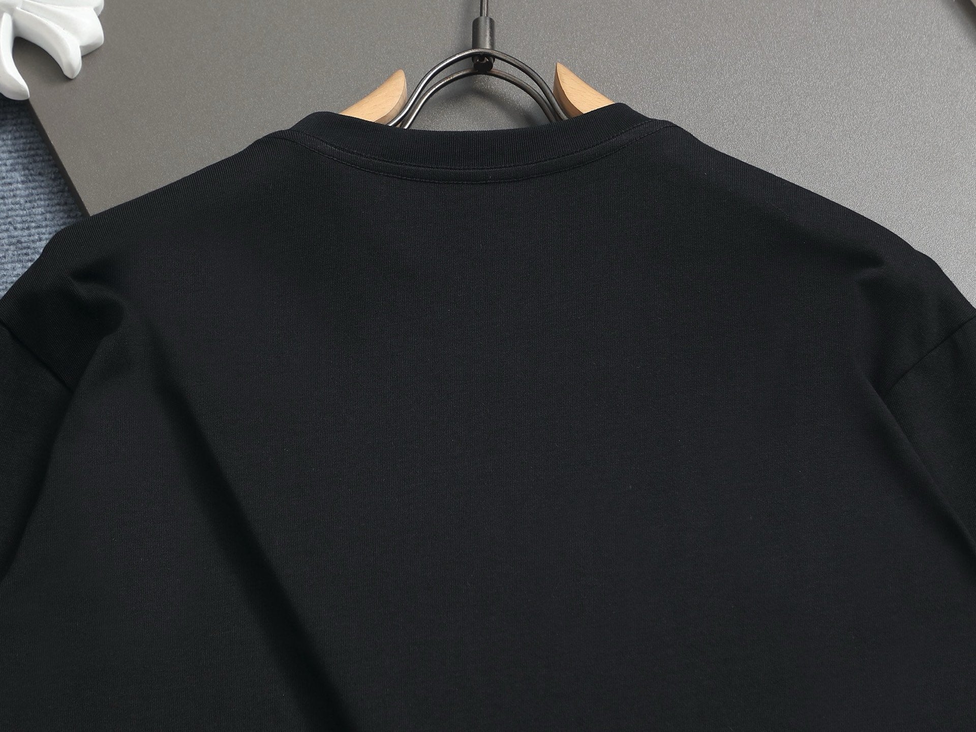 LuxluxHouse Best Quality Clothes T-shirt Arcteryx