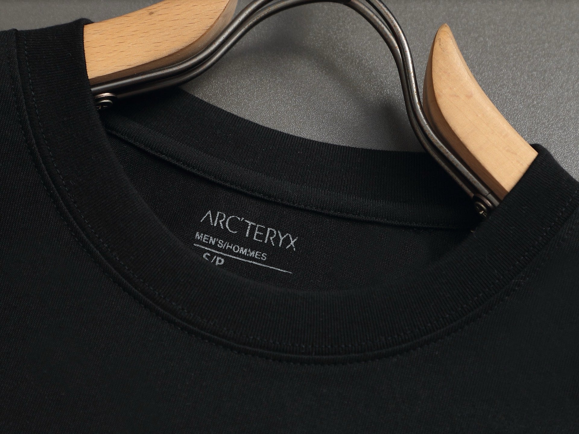 LuxluxHouse Best Quality Clothes T-shirt Arcteryx