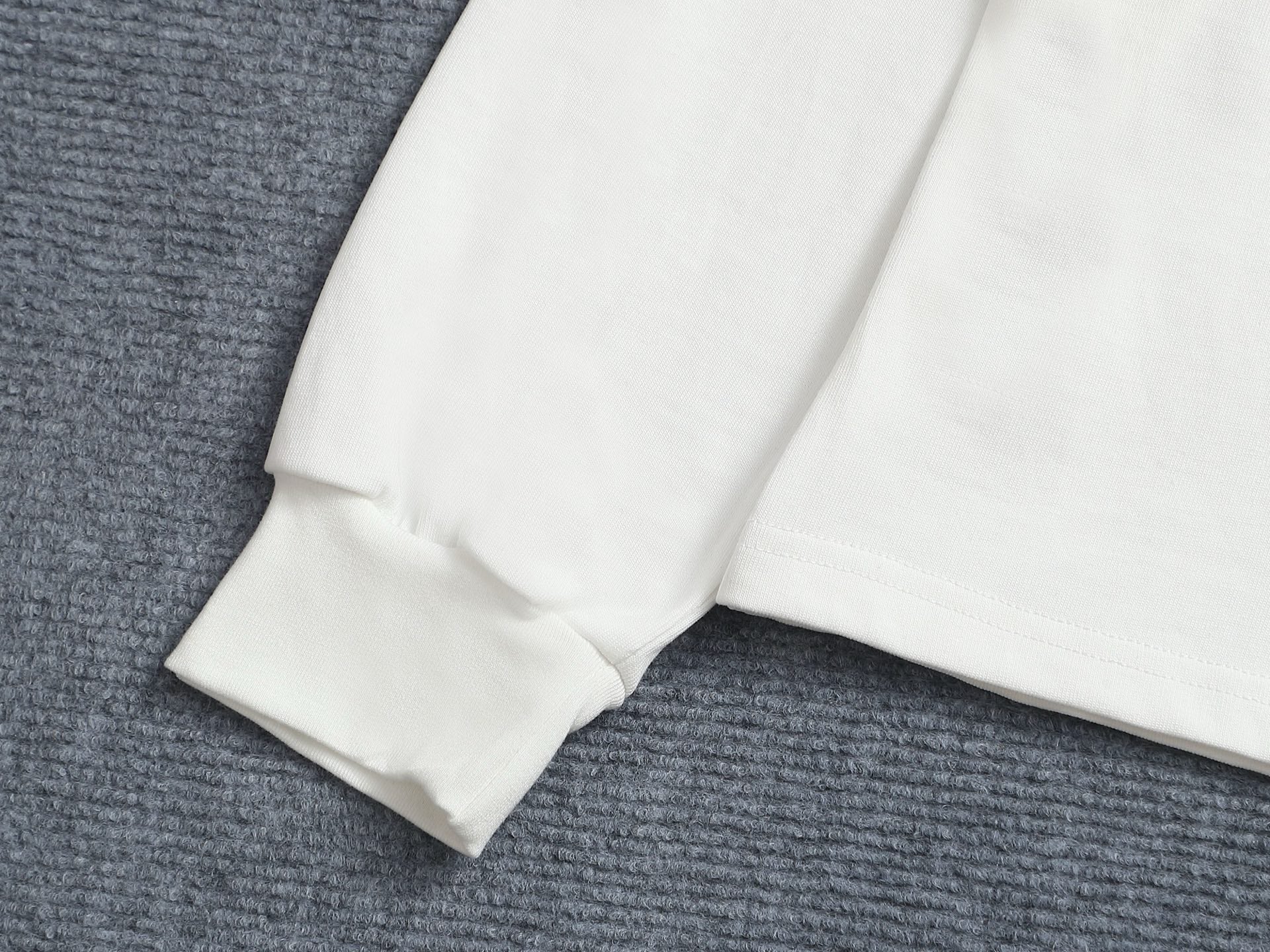 LuxluxHouse Best Quality Clothes T-shirt Arcteryx