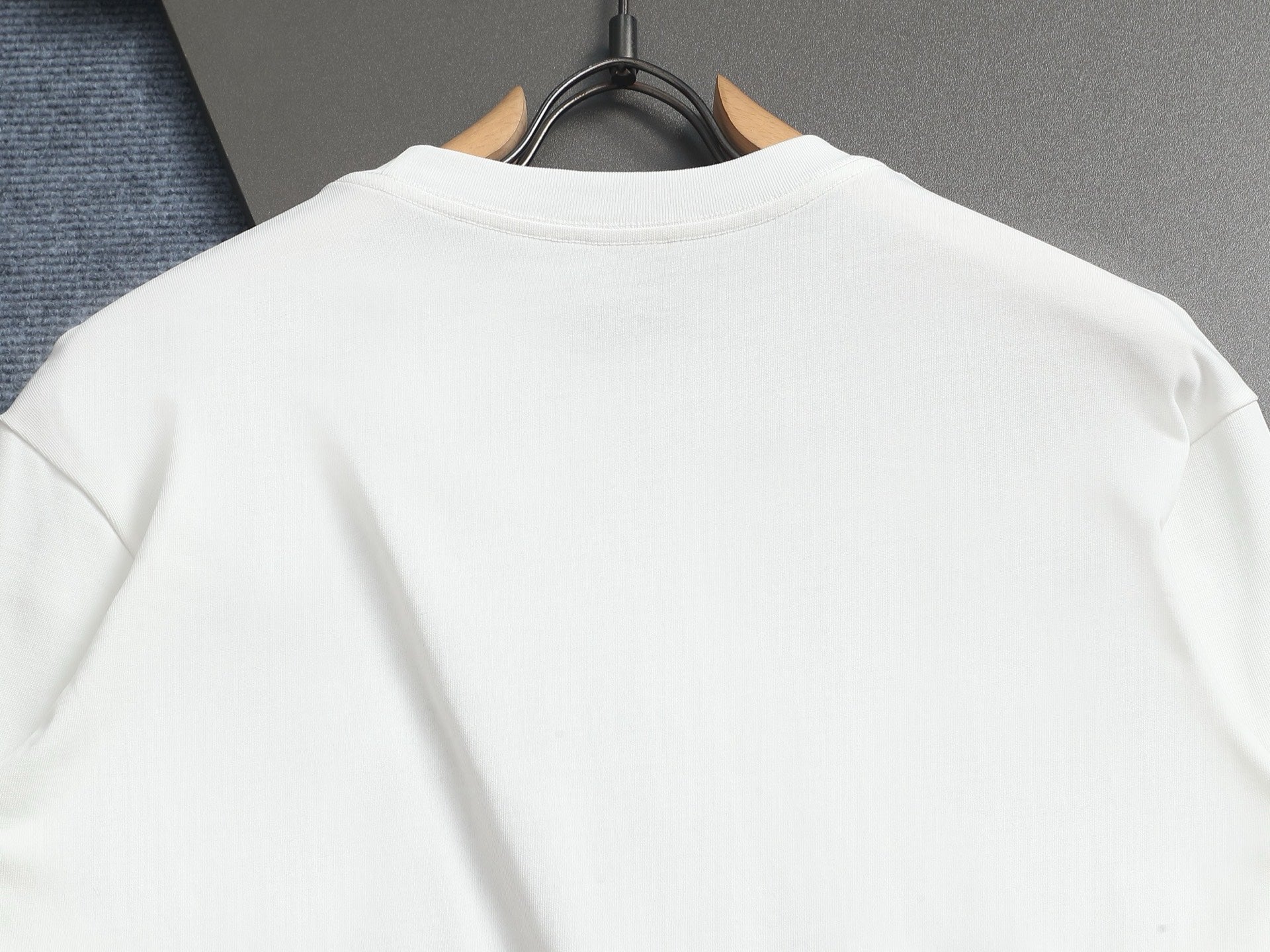 LuxluxHouse Best Quality Clothes T-shirt Arcteryx