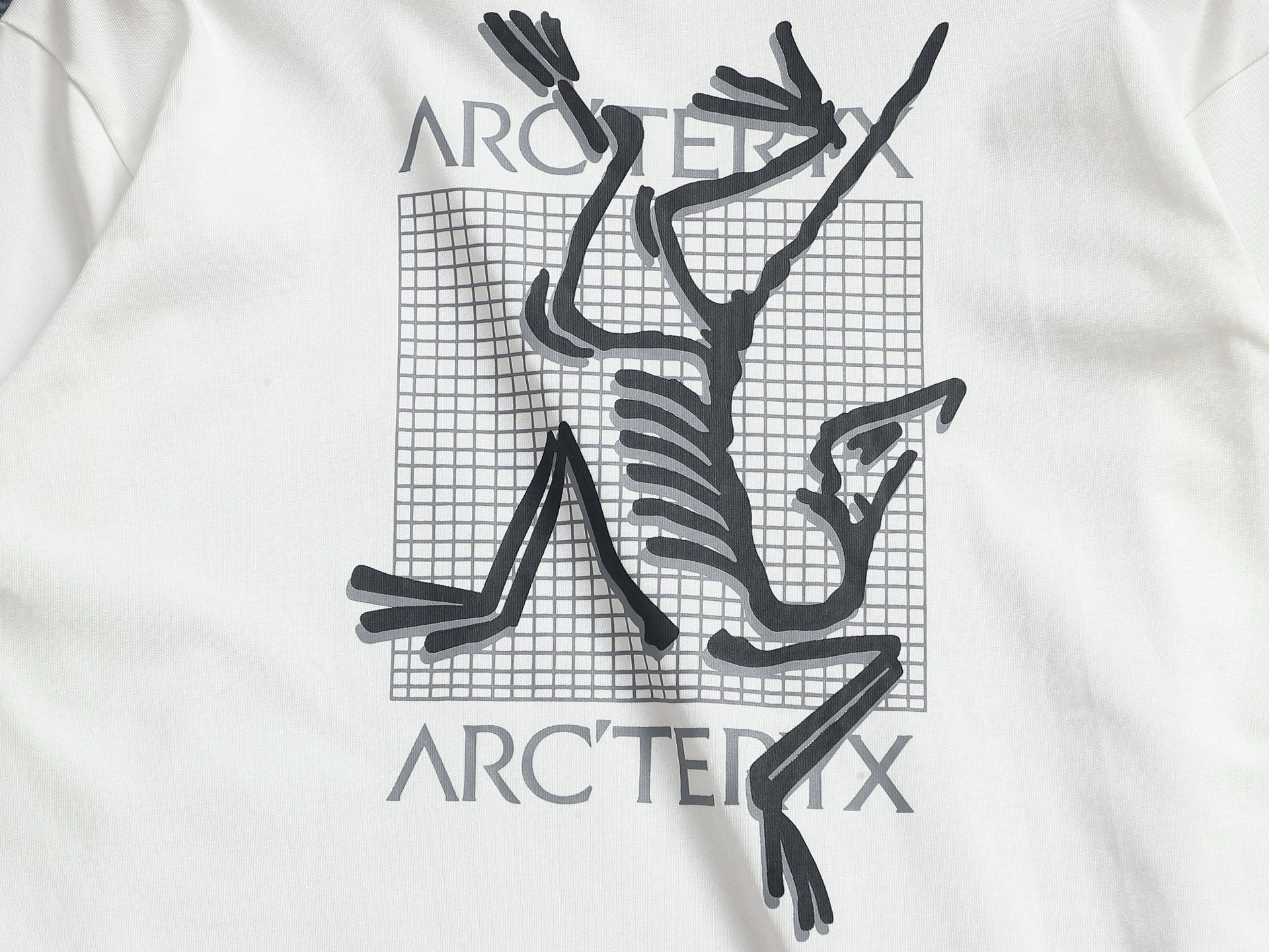 LuxluxHouse Best Quality Clothes T-shirt Arcteryx