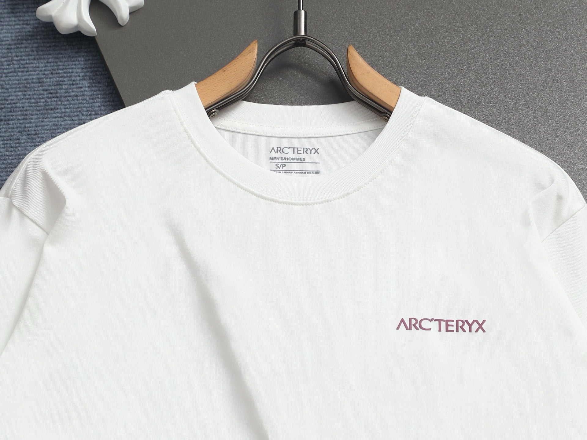 LuxluxHouse Best Quality Clothes T-shirt Arcteryx