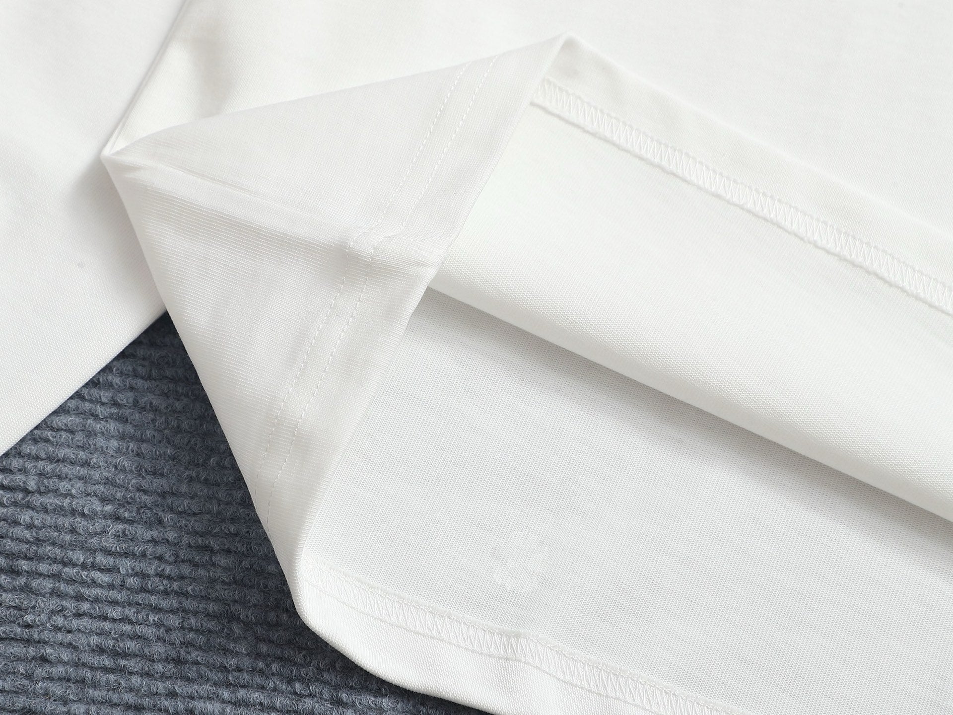 LuxluxHouse Best Quality Clothes T-shirt Arcteryx