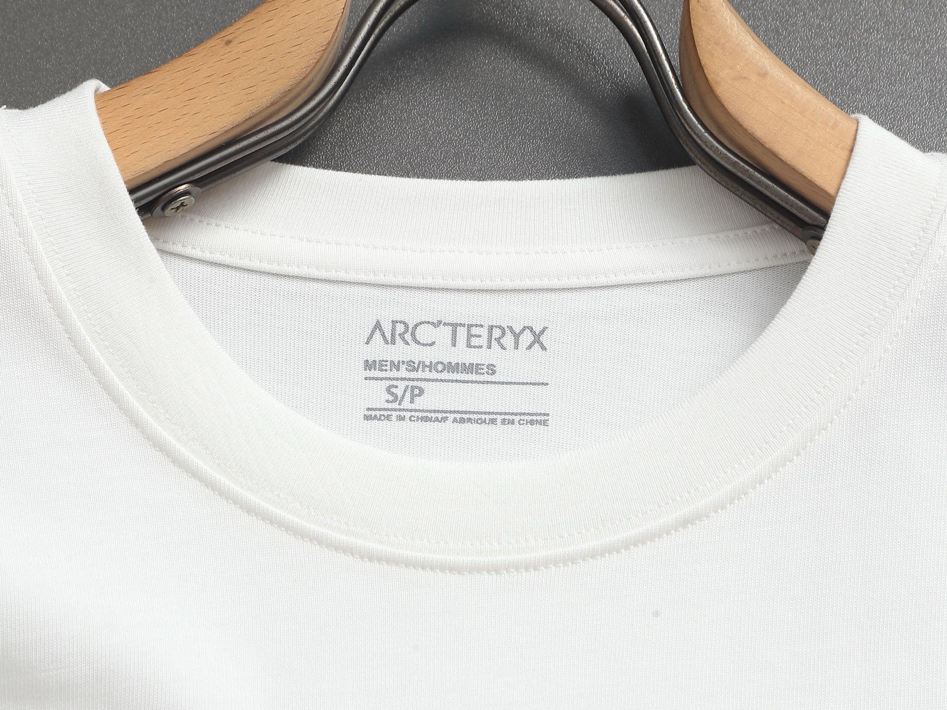 LuxluxHouse Best Quality Clothes T-shirt Arcteryx