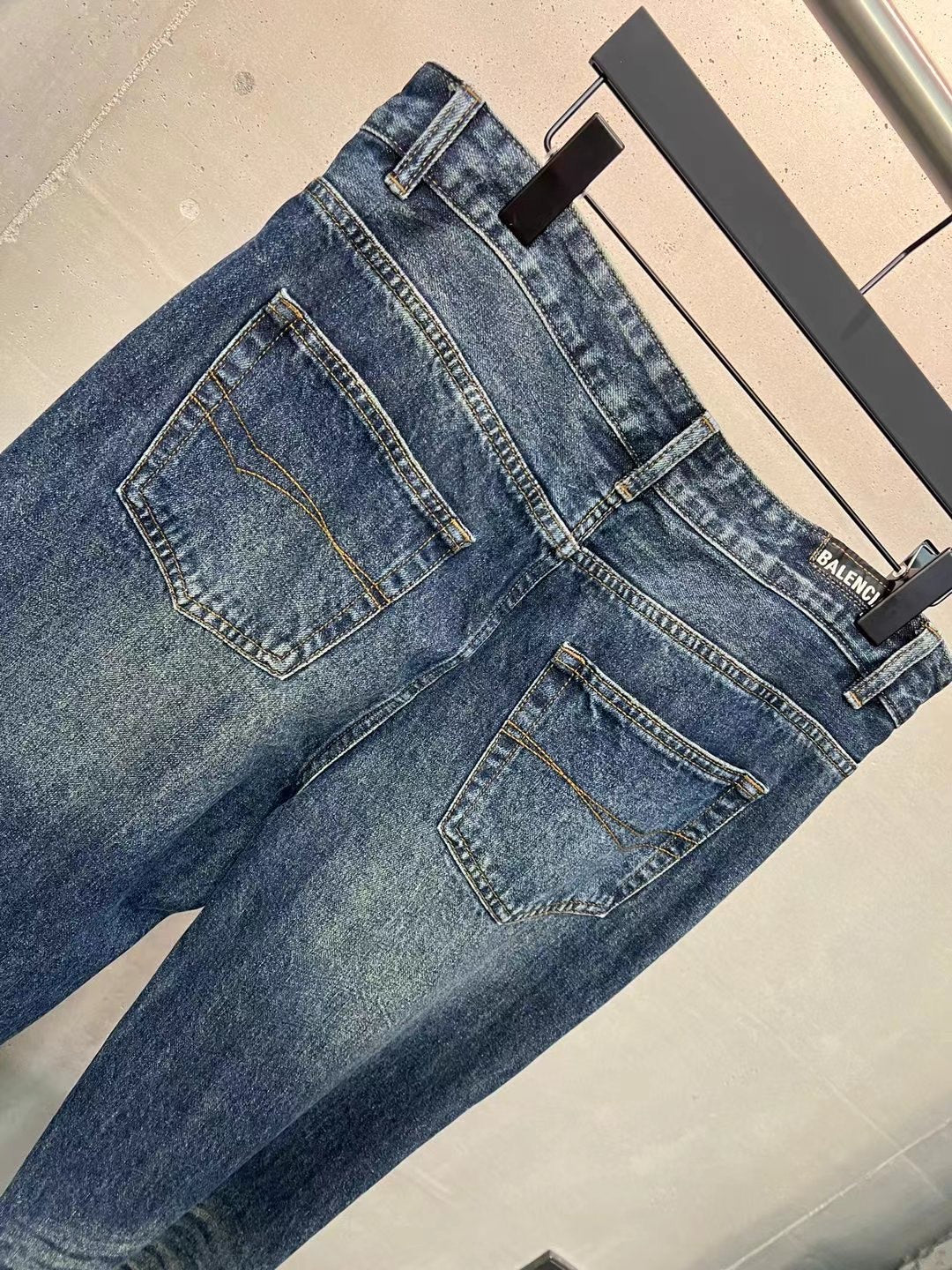 LuxluxHouse Best Quality Clothes Balenciaga Pants