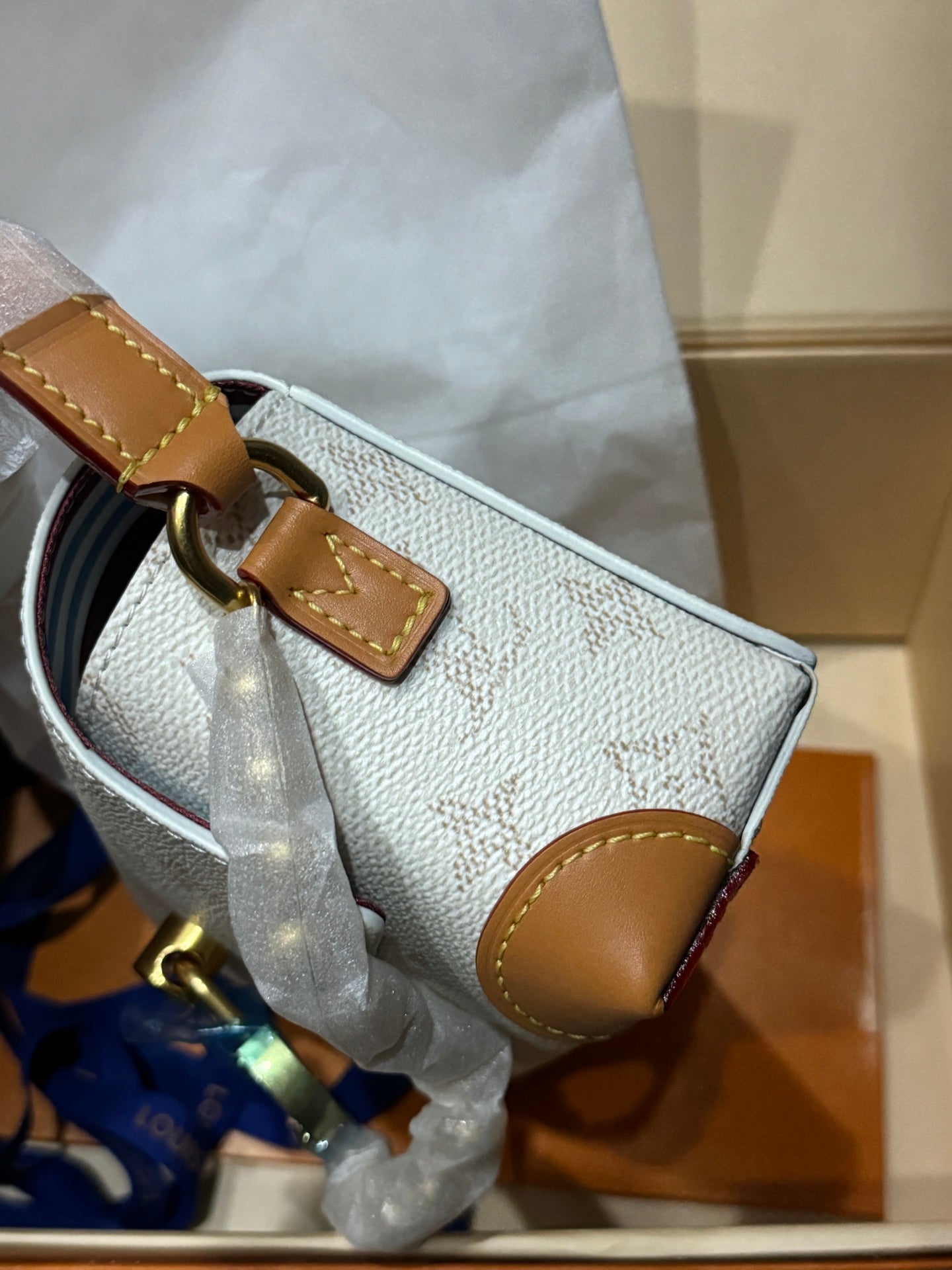LuxluxHouse Best Quality Bags  Louis Vuitton