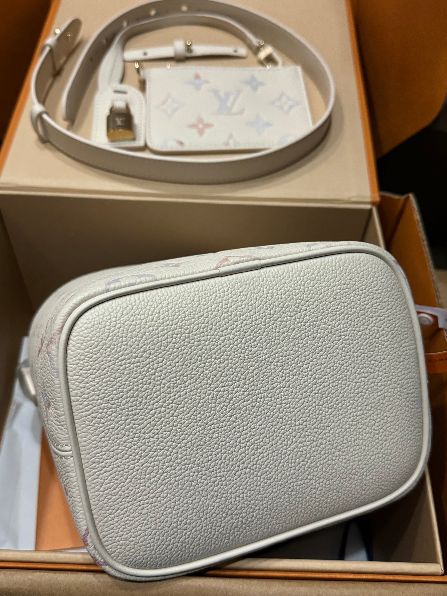 LuxluxHouse Best Quality Bags  Louis Vuitton