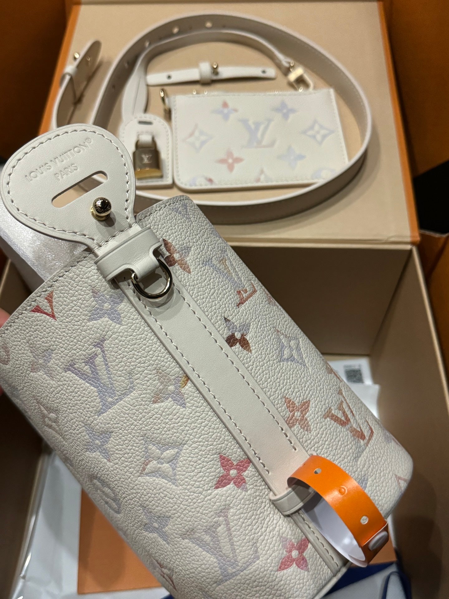 LuxluxHouse Best Quality Bags  Louis Vuitton
