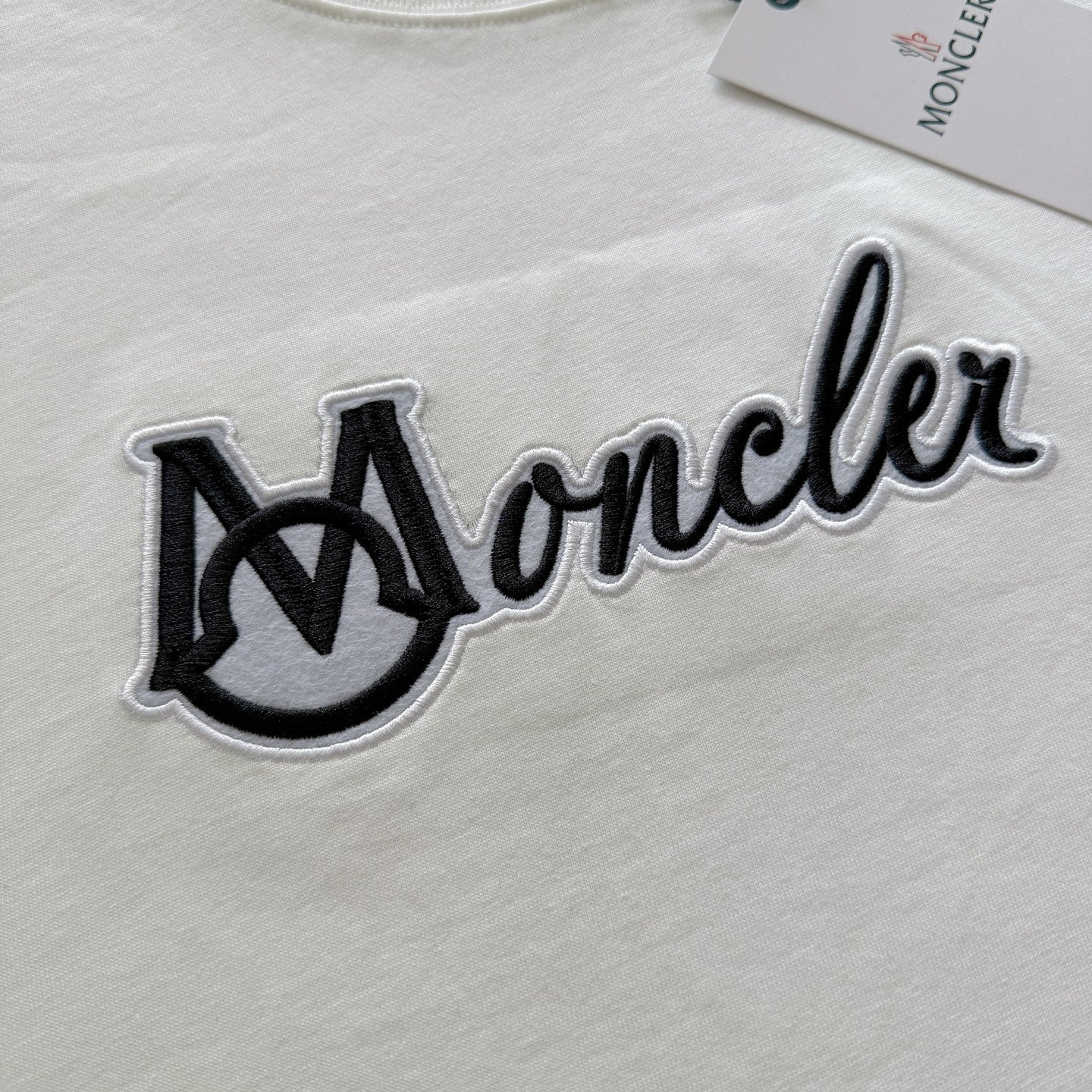 LuxluxHouse Best Quality Clothes T-shirt Moncler
