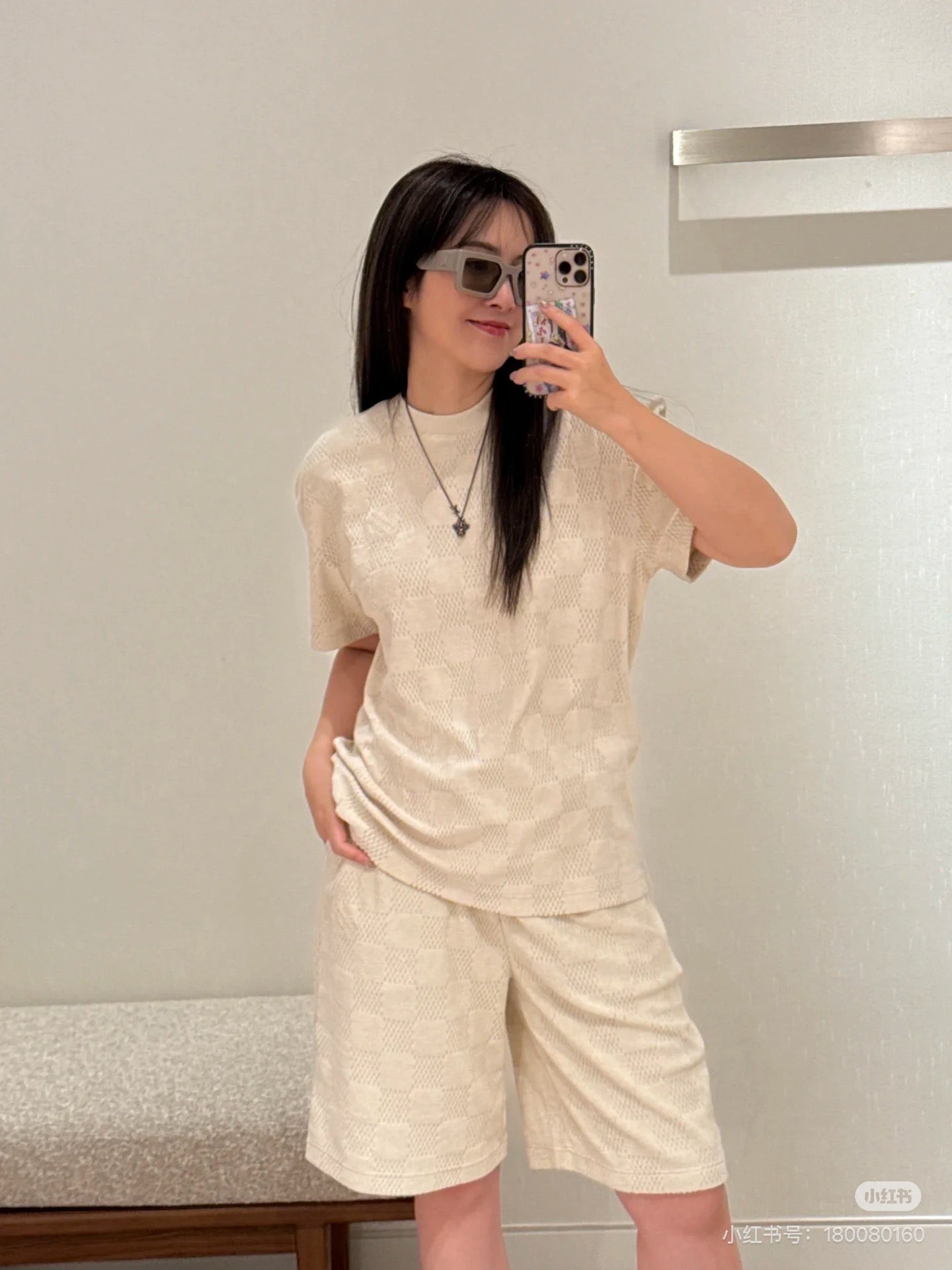 LuxluxHouse Best Quality Clothes T-shirt Louis Vuitton
