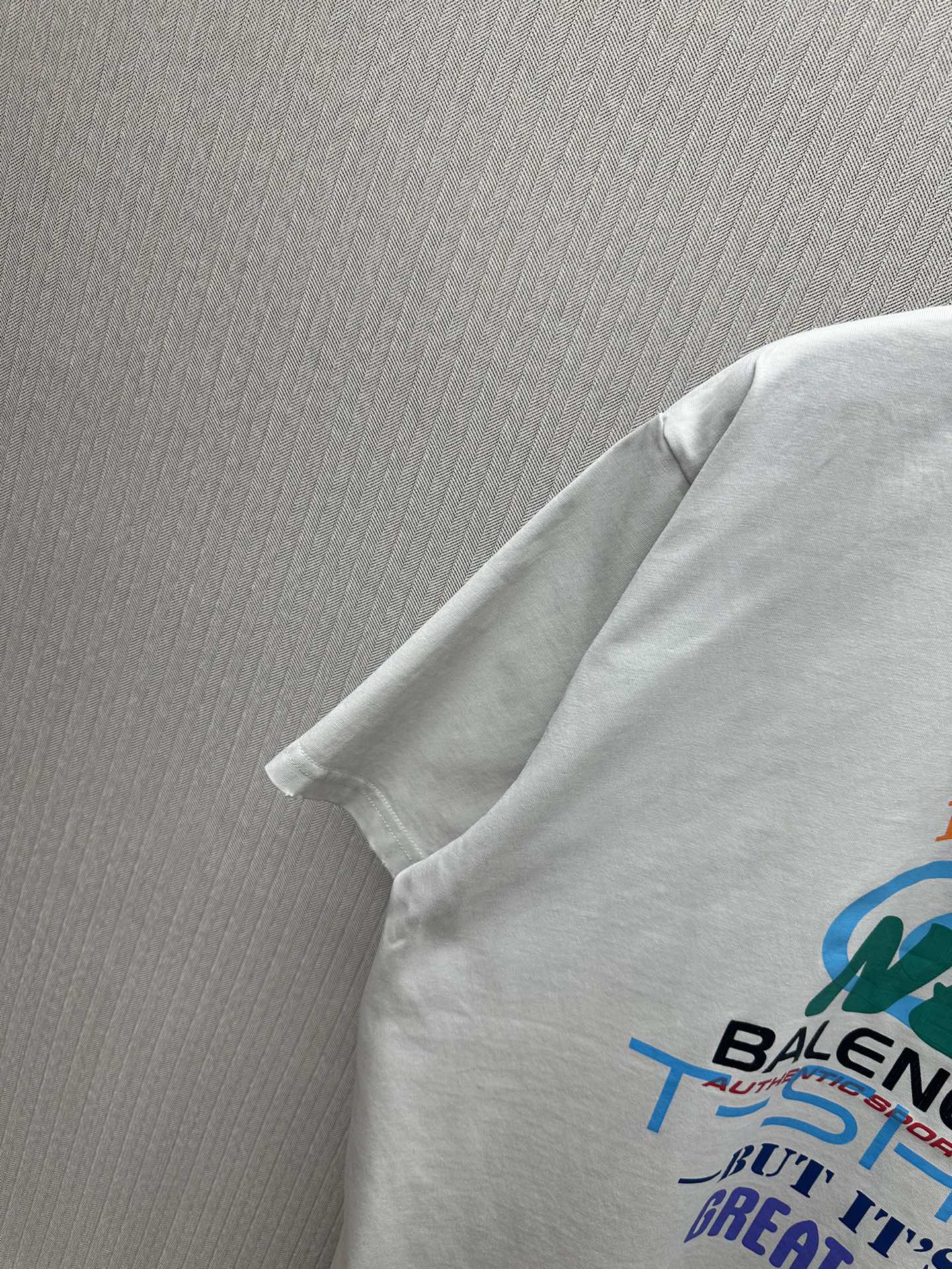LuxluxHouse Best Quality Clothes Balenciaga T-shirt