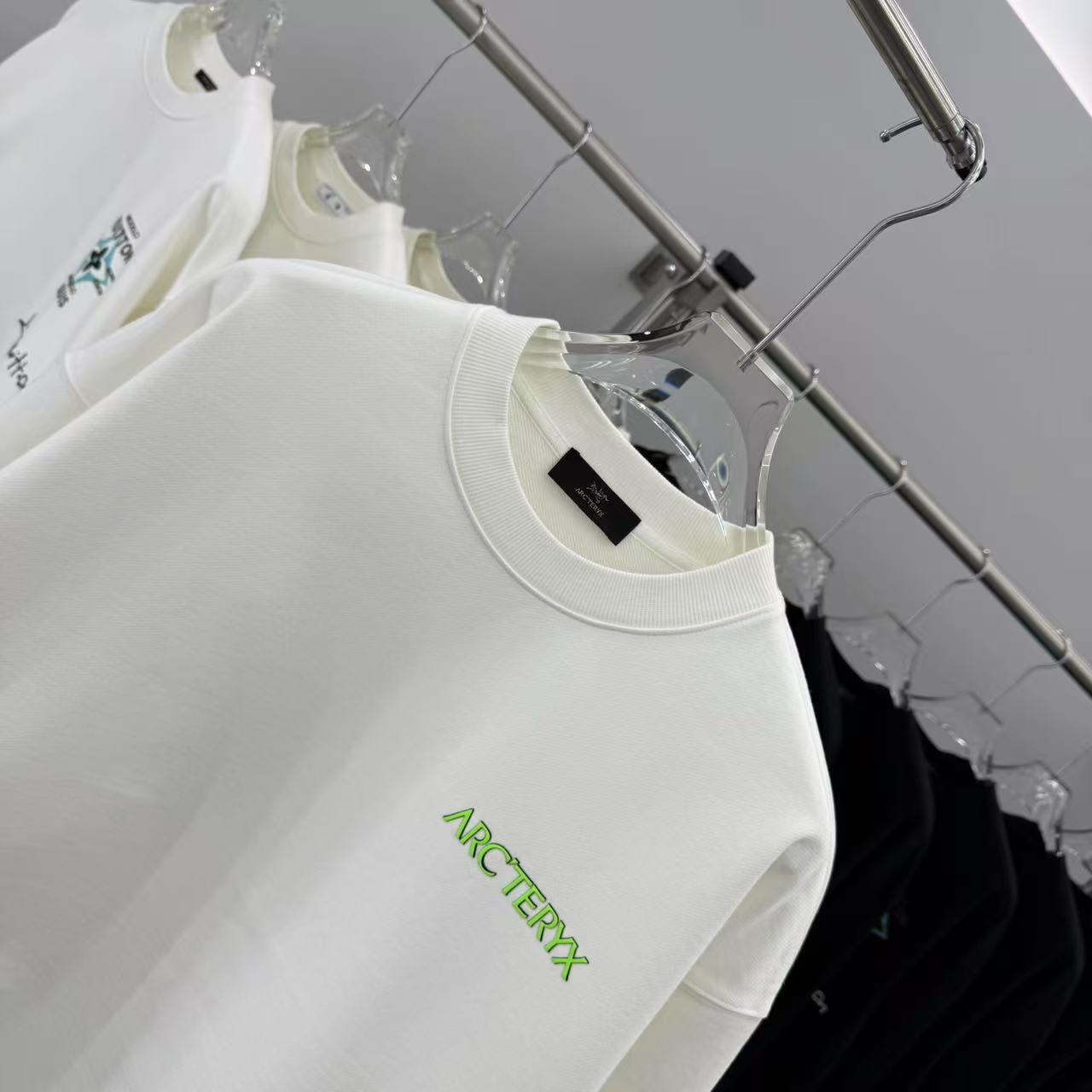 LuxluxHouse Best Quality Clothes Hoodie & Sweater Arcteryx