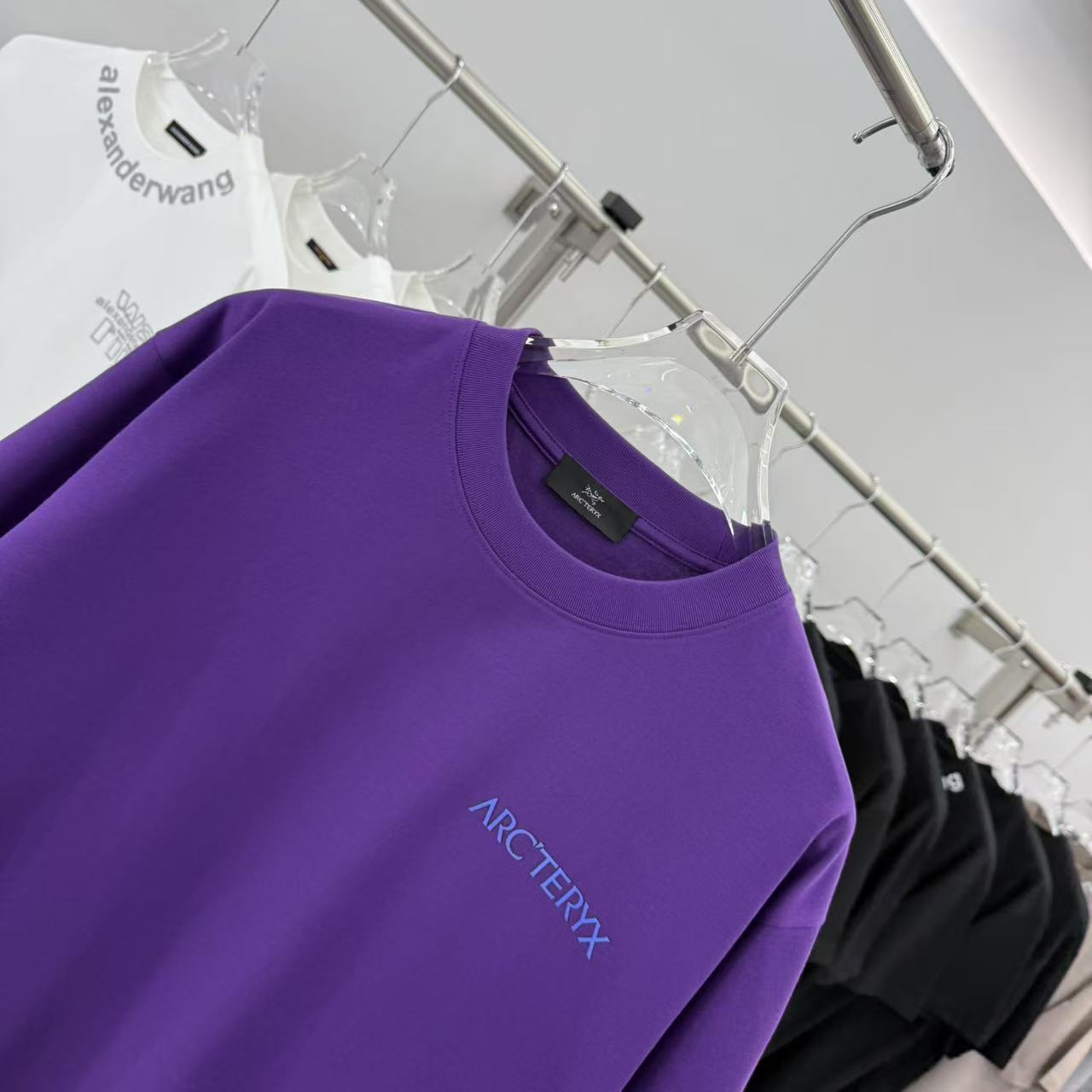 LuxluxHouse Best Quality Clothes T-shirt Arcteryx