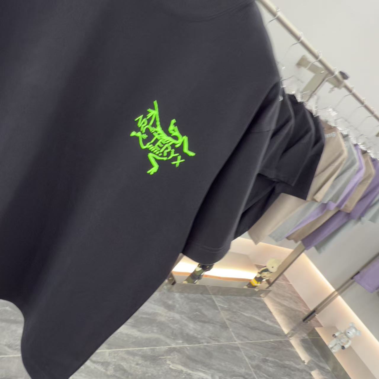 LuxluxHouse Best Quality Clothes T-shirt Arcteryx