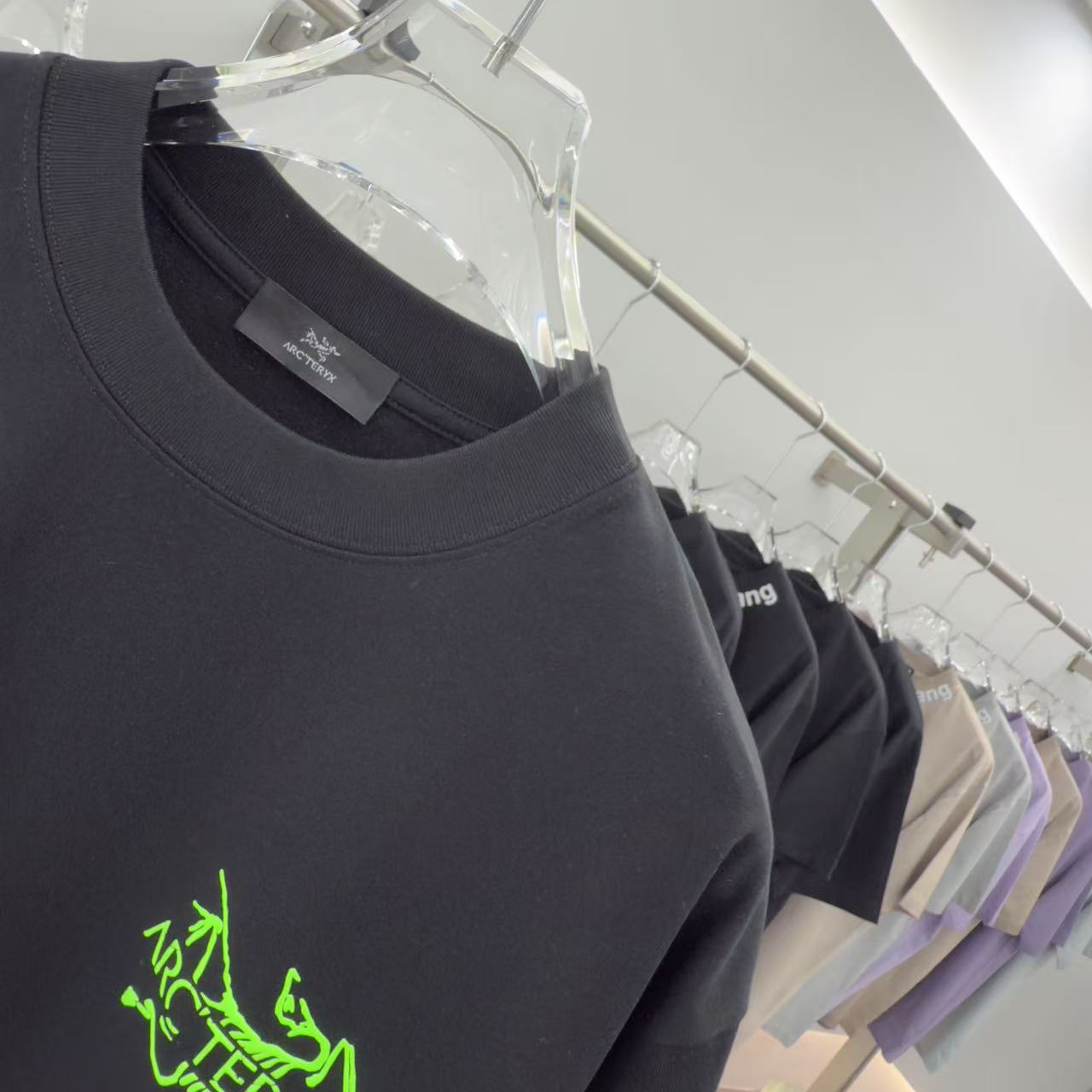LuxluxHouse Best Quality Clothes T-shirt Arcteryx