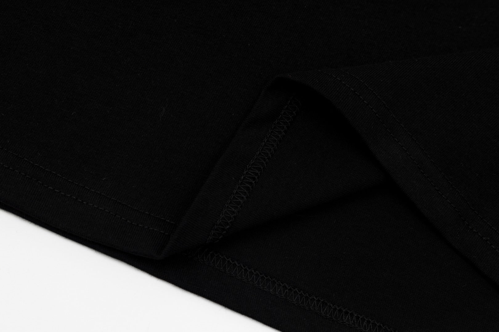 LuxluxHouse Best Quality Clothes T-shirt Chanel & Maison Margiela