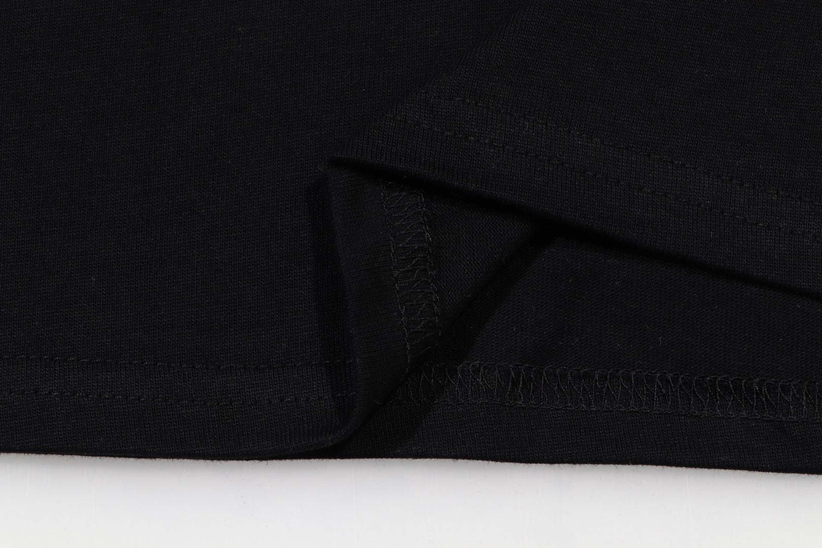 LuxluxHouse Best Quality Clothes T-shirt Chanel & Maison Margiela