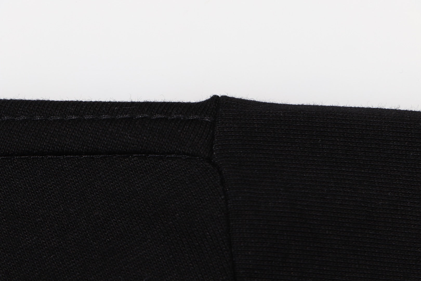 LuxluxHouse Best Quality Clothes T-shirt Chanel & Maison Margiela
