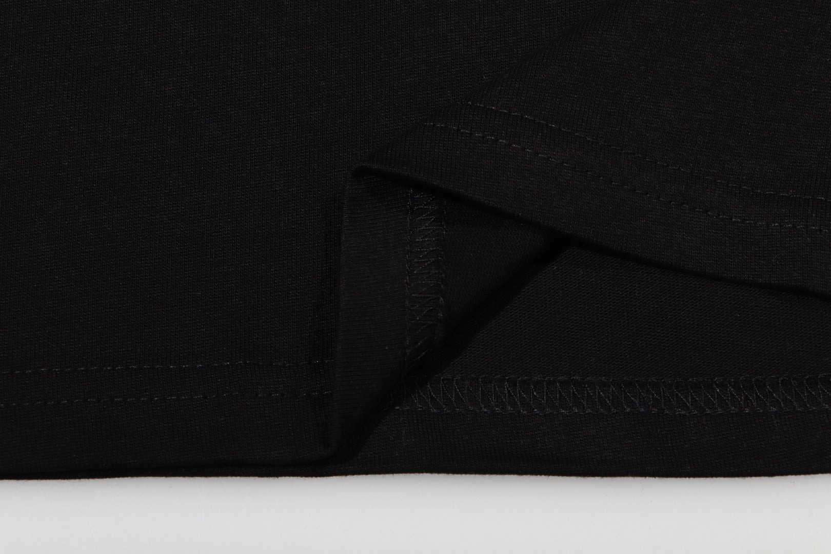 LuxluxHouse Best Quality Clothes T-shirt Chanel & Maison Margiela