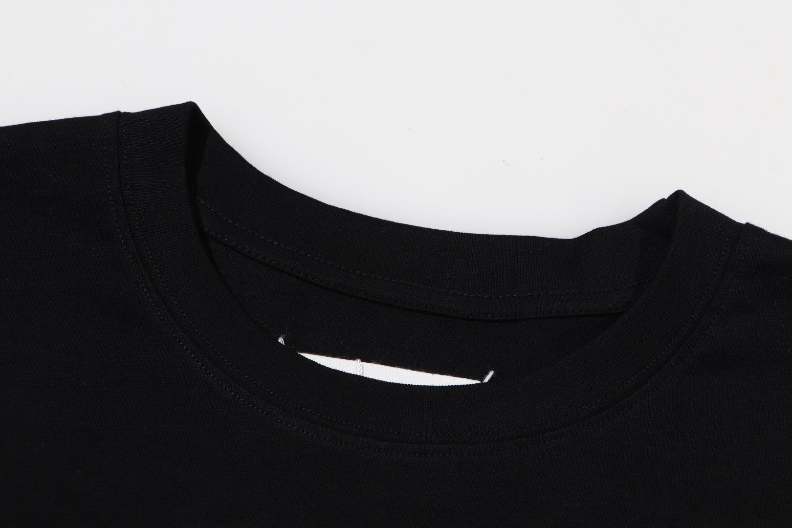 LuxluxHouse Best Quality Clothes T-shirt Chanel & Maison Margiela