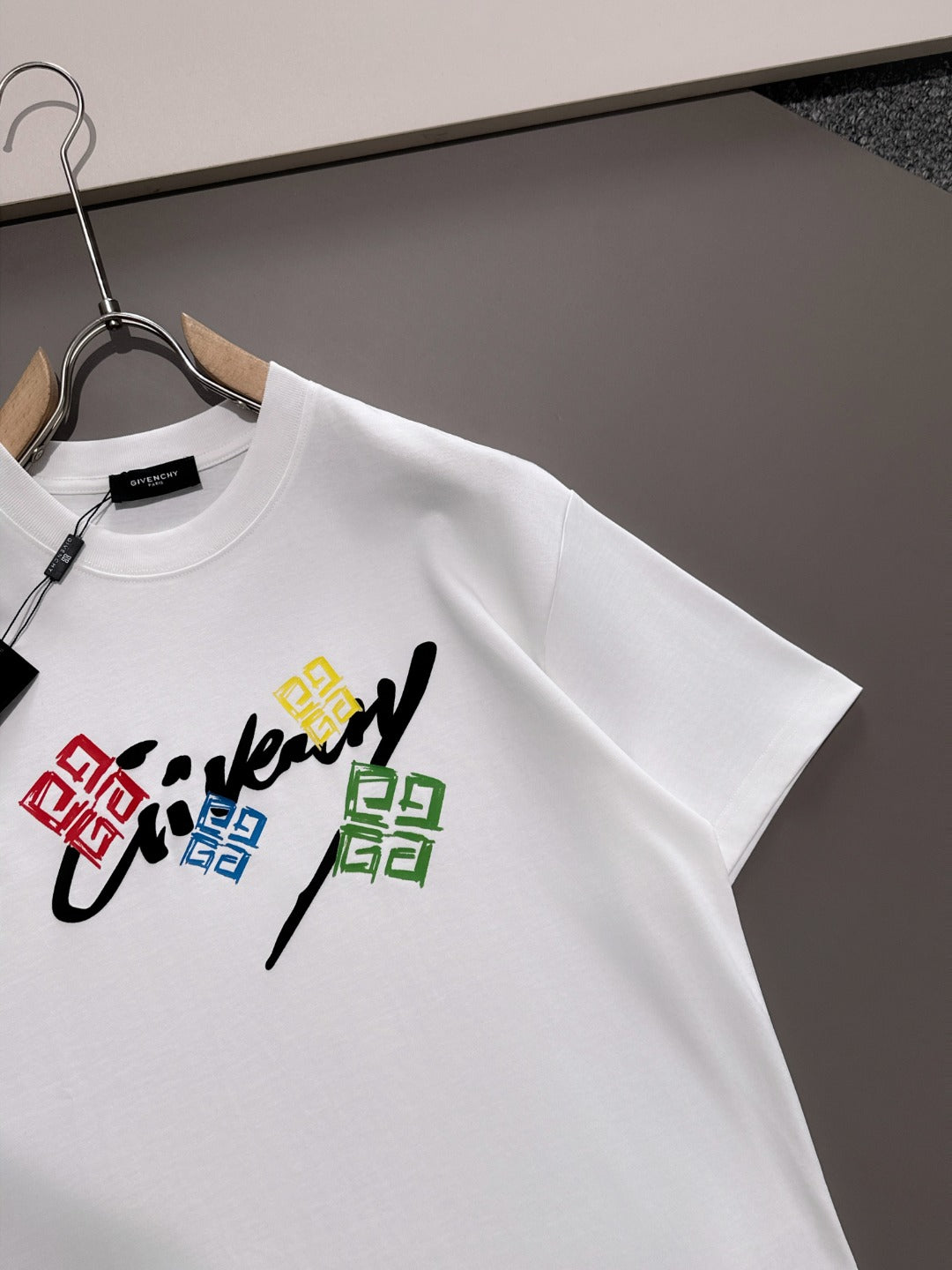 LuxluxHouse Best Quality Clothes Givenchy T-shirt
