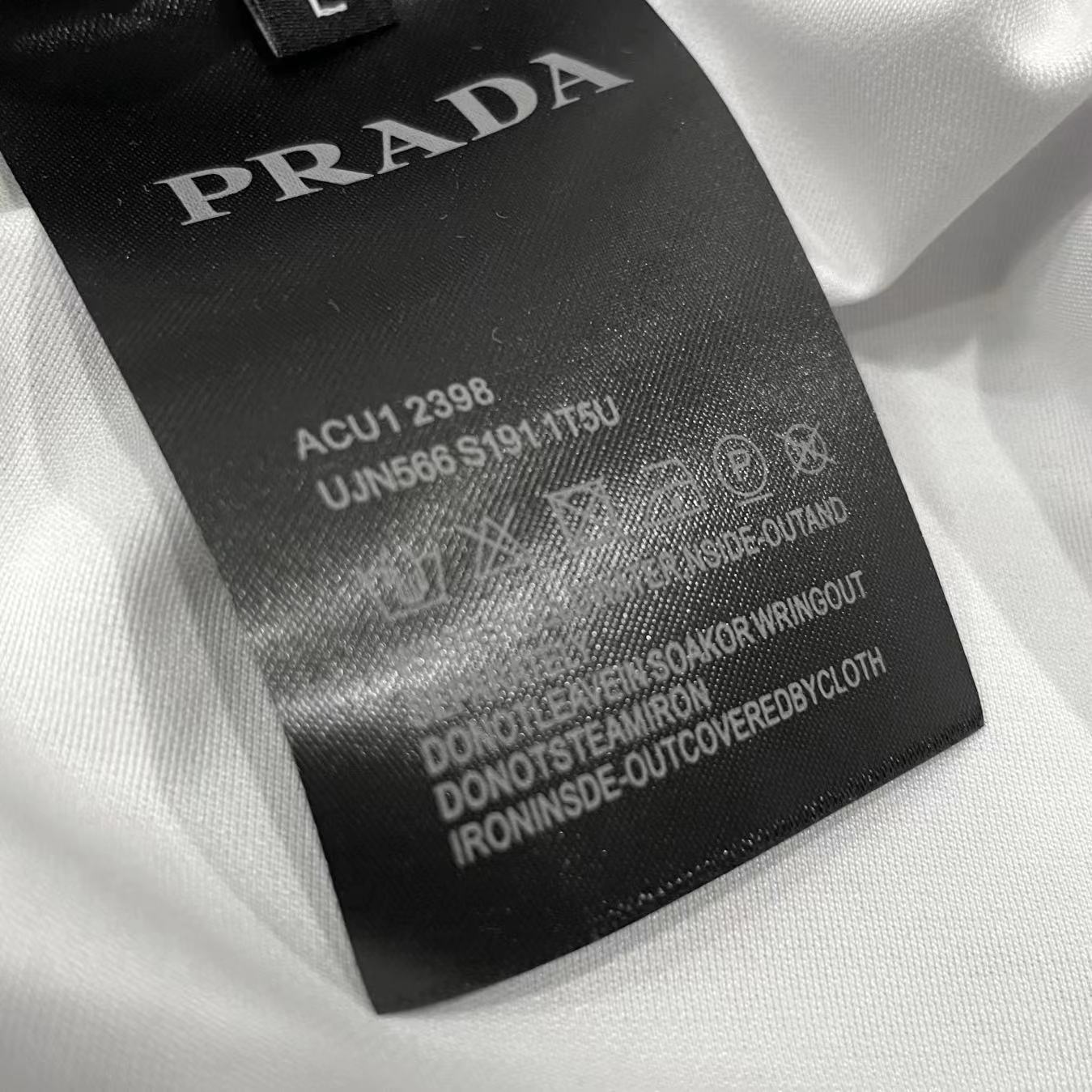 LuxluxHouse Best Quality Clothes T-shirt Prada