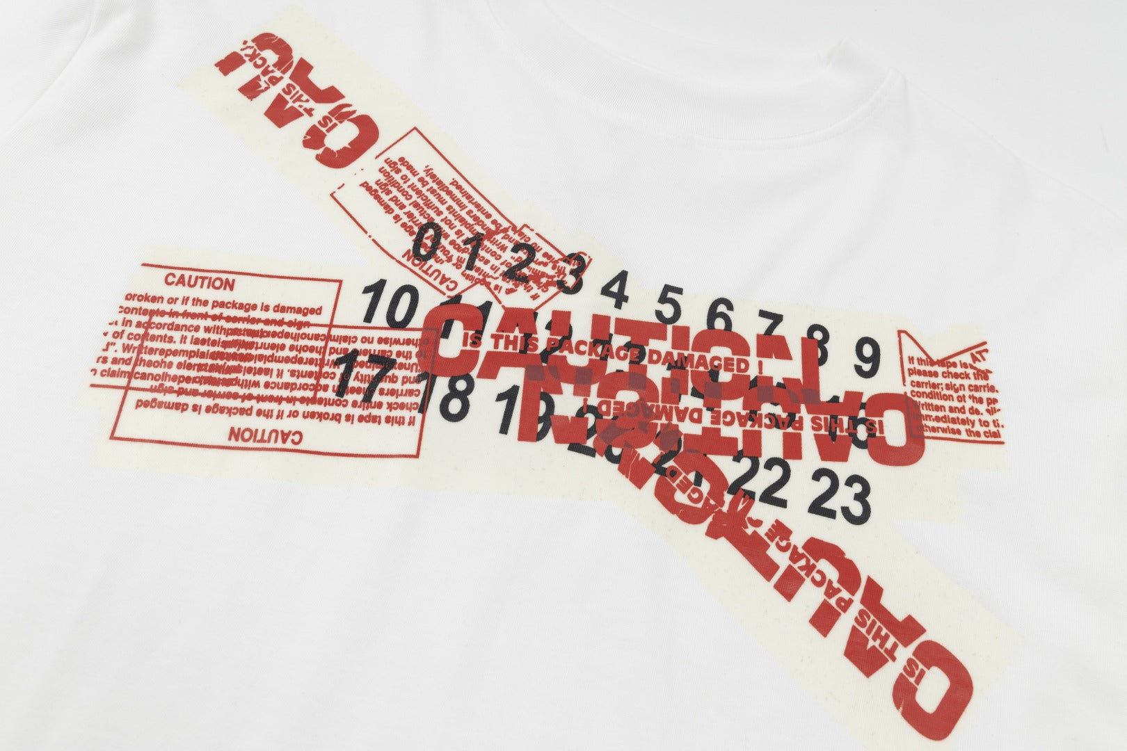 LuxluxHouse Best Quality Clothes T-shirt Chanel & Maison Margiela