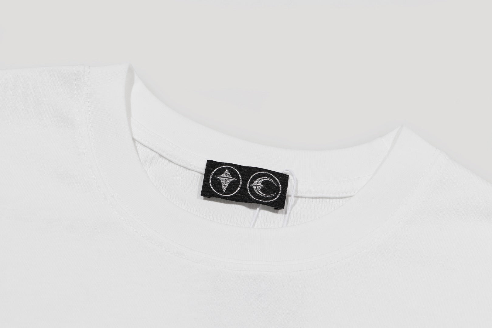 LuxluxHouse Best Quality Clothes T-shirt THUG