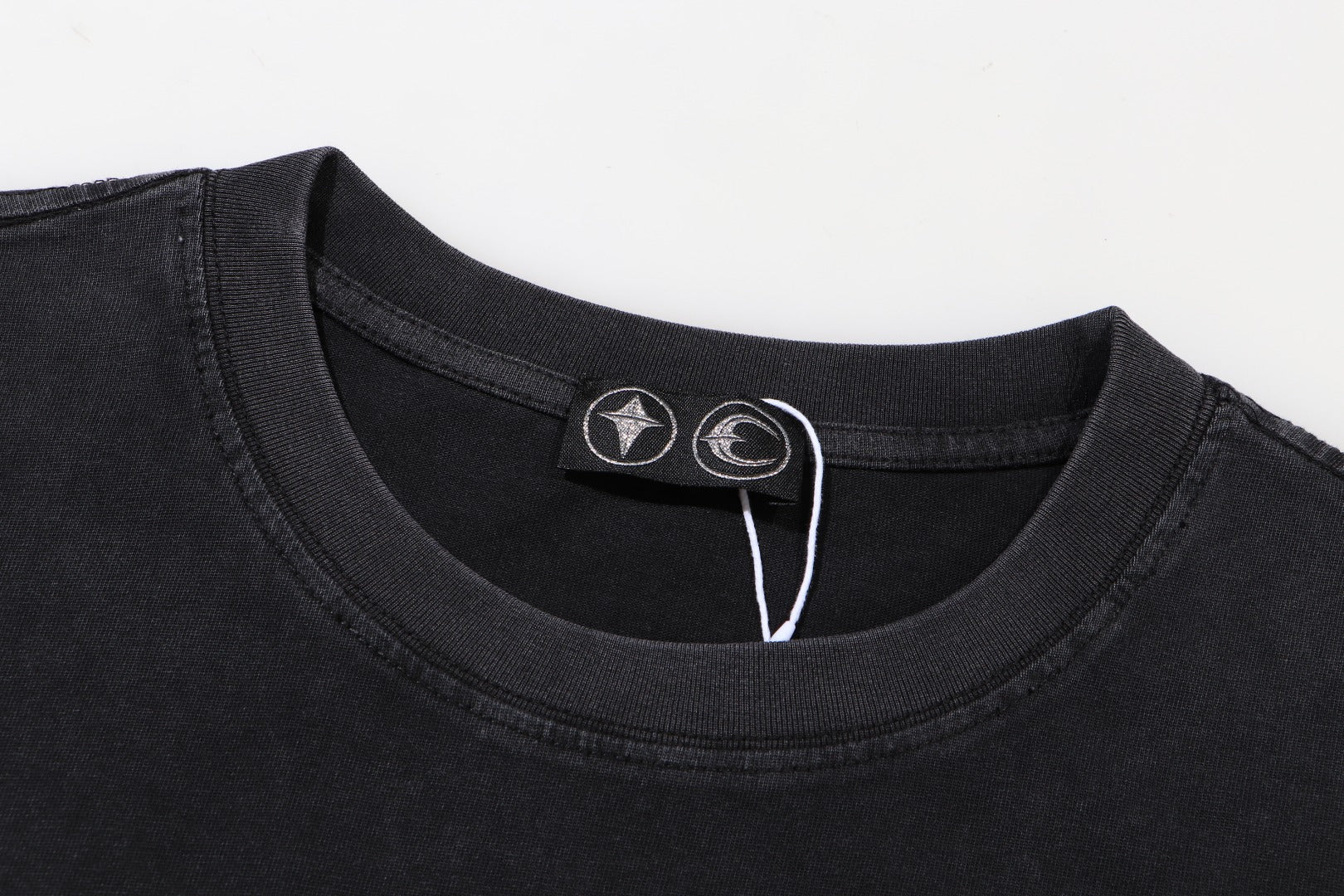 LuxluxHouse Best Quality Clothes T-shirt THUG