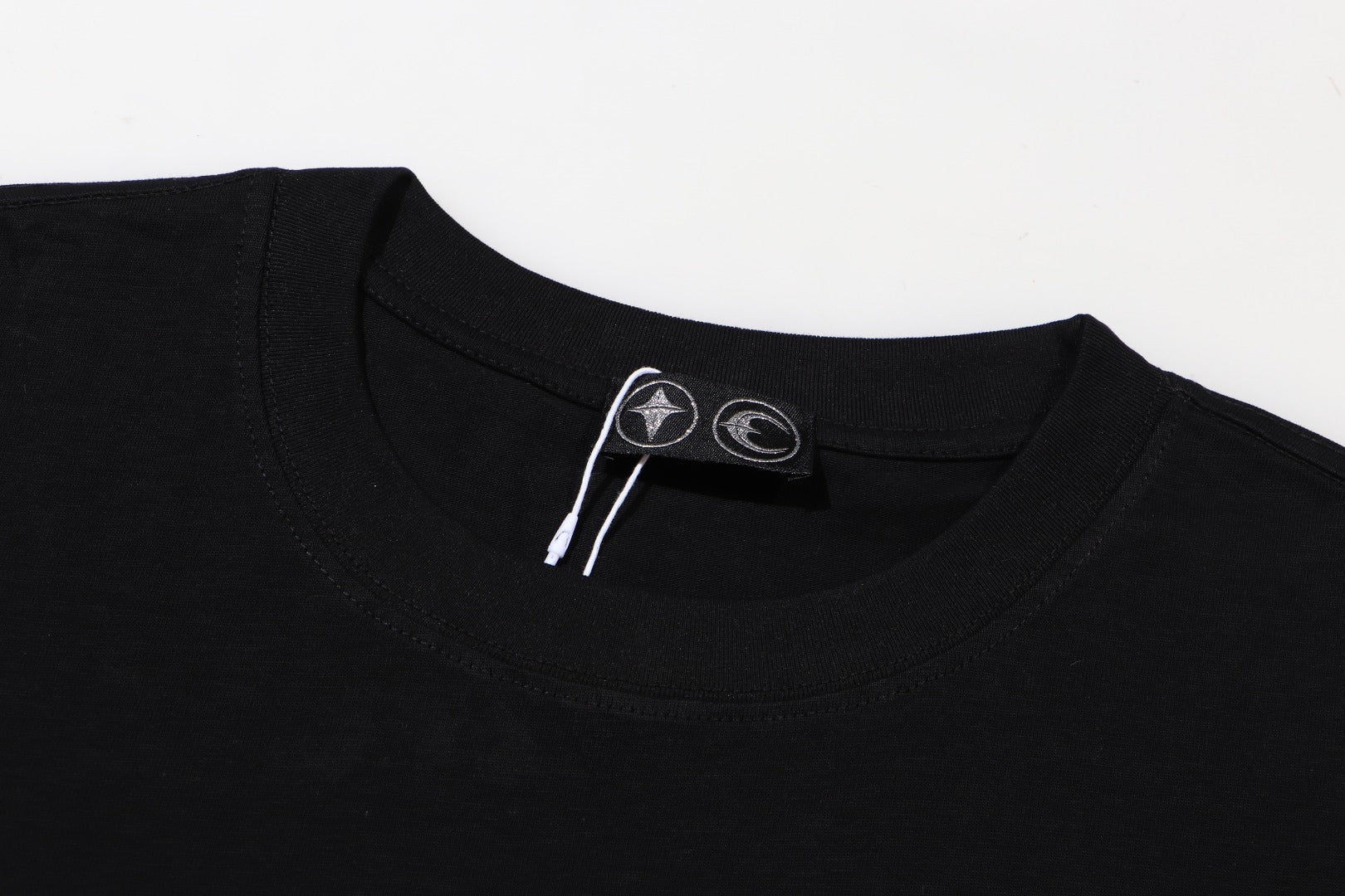 LuxluxHouse Best Quality Clothes T-shirt THUG