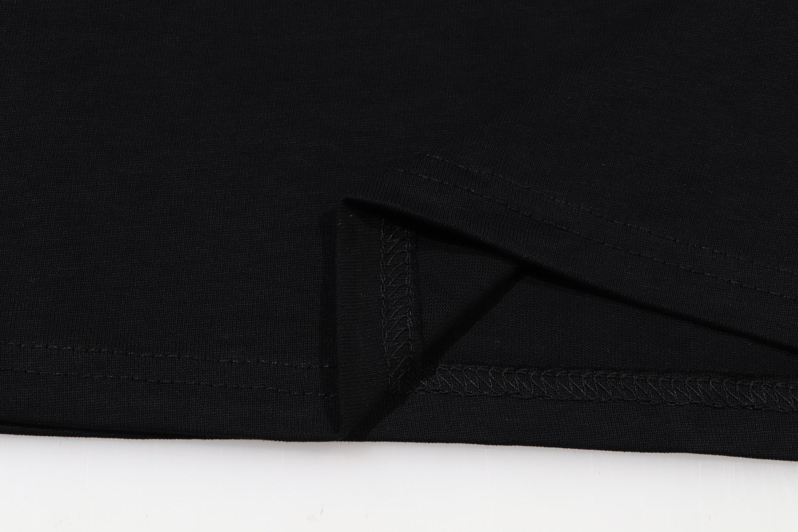 LuxluxHouse Best Quality Clothes T-shirt THUG