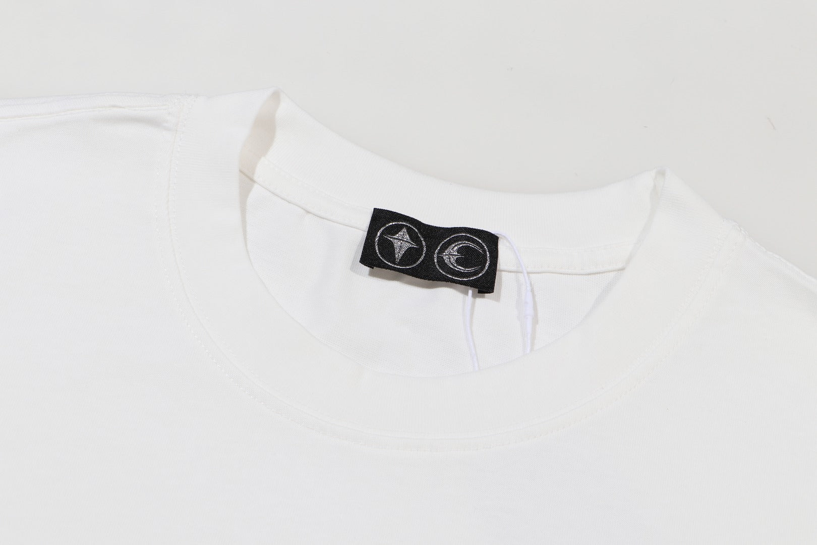 LuxluxHouse Best Quality Clothes T-shirt THUG