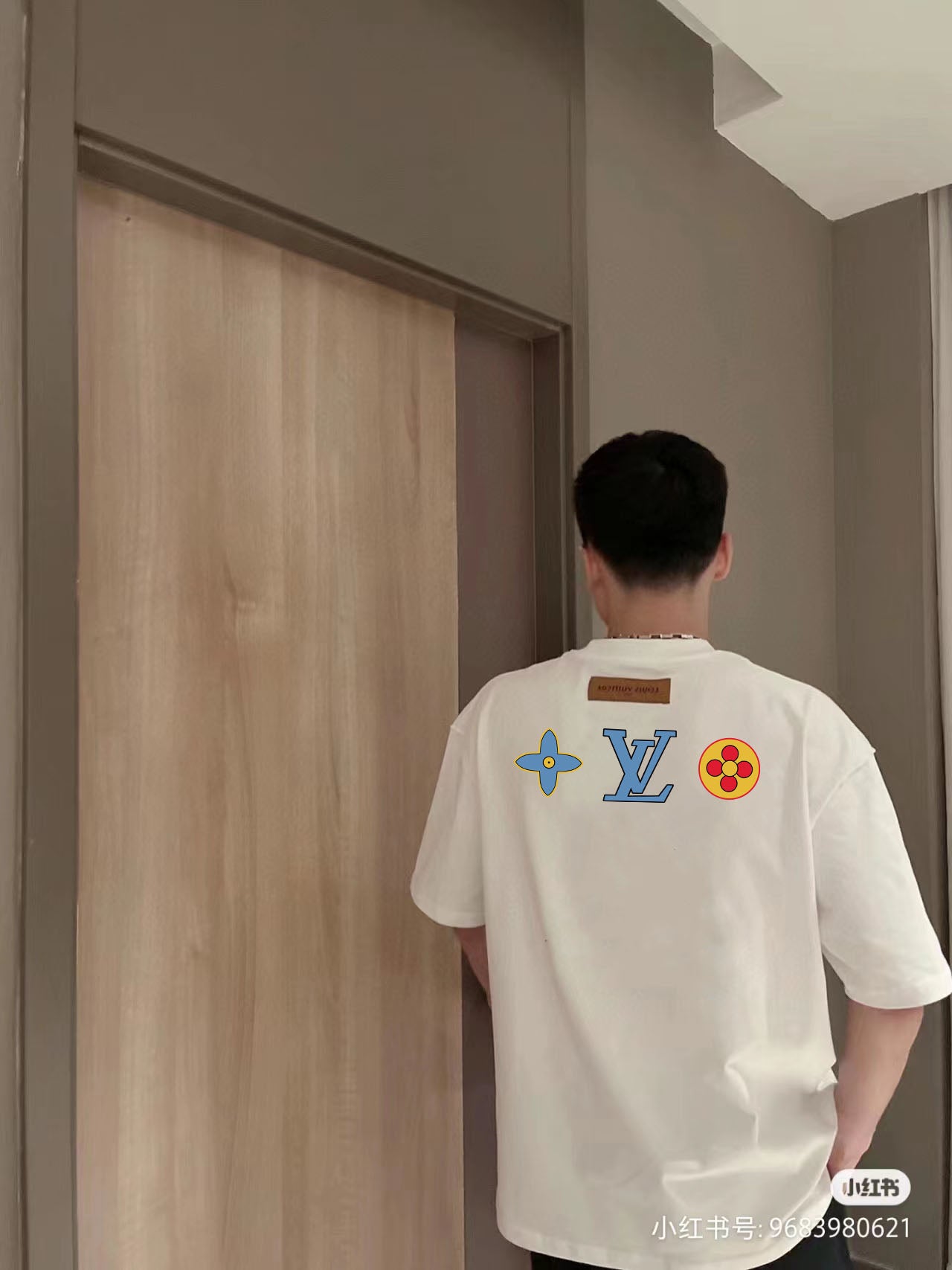 LuxluxHouse Best Quality Clothes T-shirt Louis Vuitton