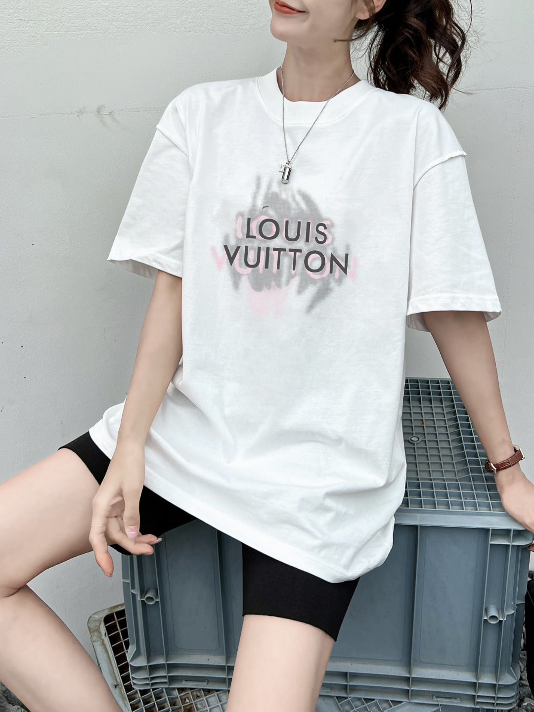 LuxluxHouse Best Quality Clothes T-shirt Louis Vuitton