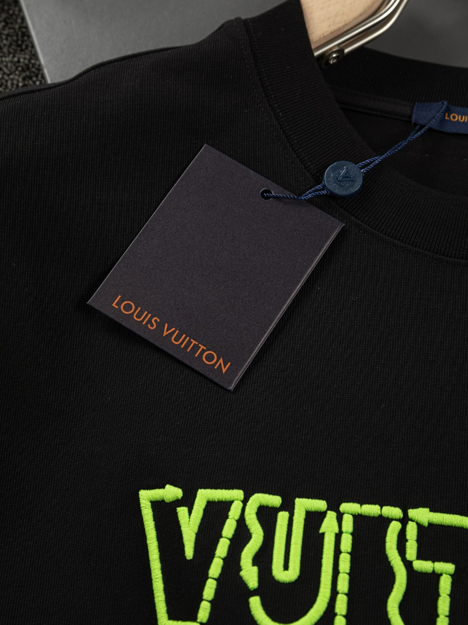 LuxluxHouse Best Quality Clothes T-shirt Louis Vuitton
