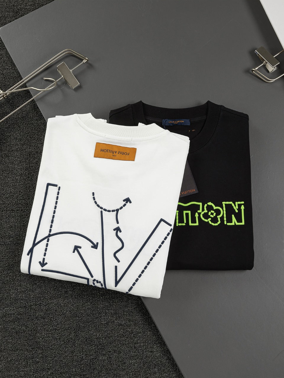 LuxluxHouse Best Quality Clothes T-shirt Louis Vuitton