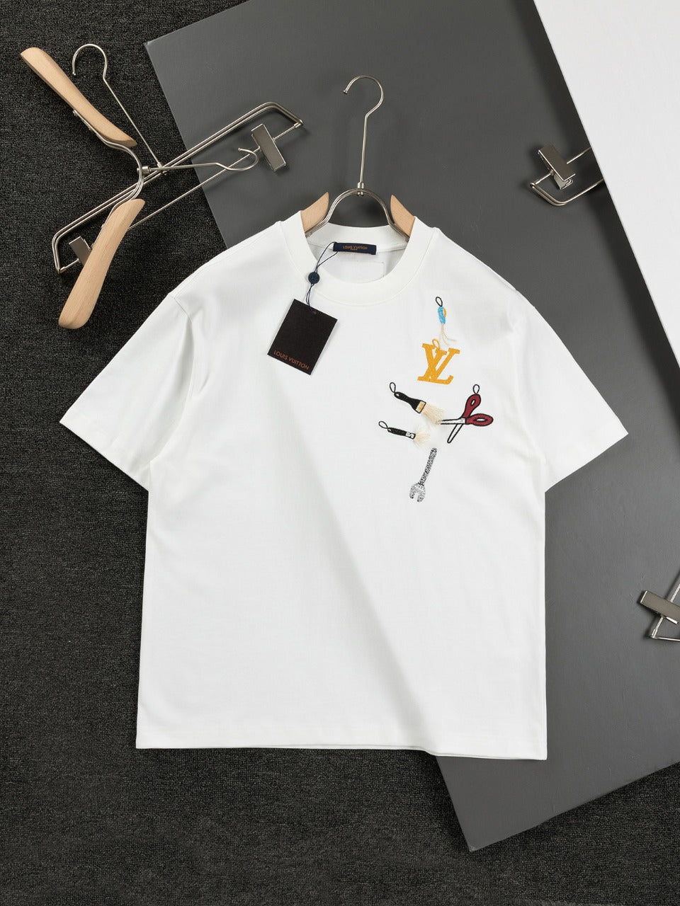 LuxluxHouse Best Quality Clothes T-shirt Louis Vuitton